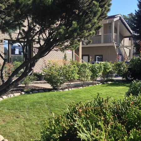 Mission Park Inn Kelowna Eksteriør billede