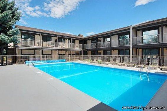 Mission Park Inn Kelowna Eksteriør billede